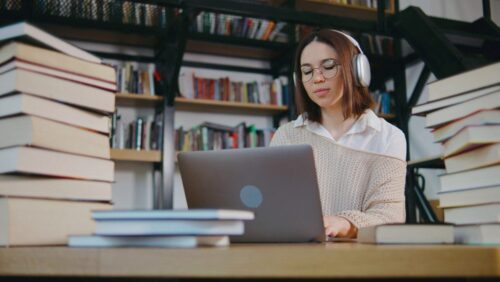 Investing in the Future: The Economic and Social Benefits of Supporting Catholic School Scholarships
